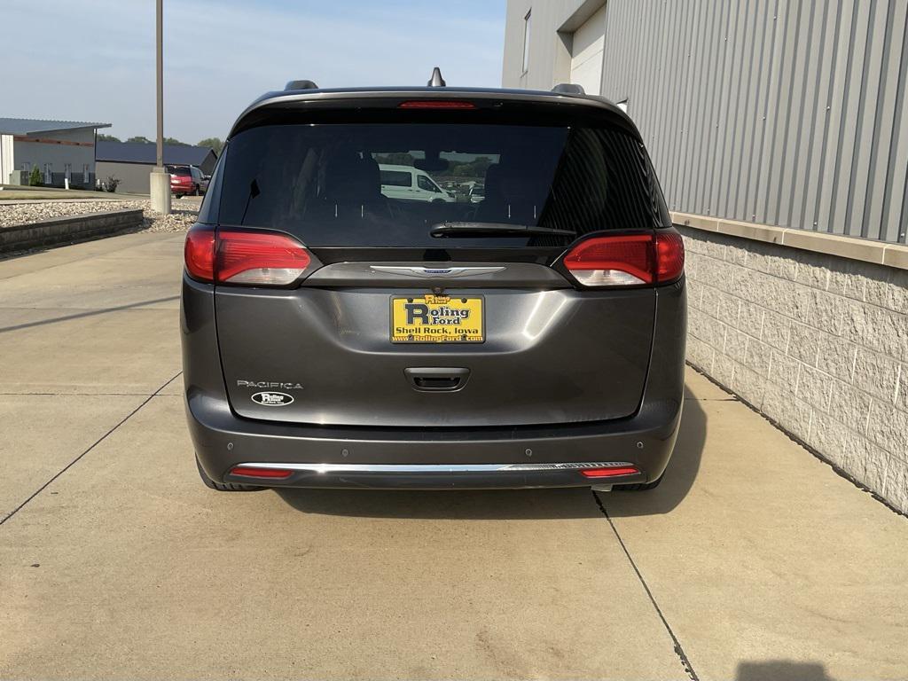 used 2020 Chrysler Pacifica car, priced at $20,896