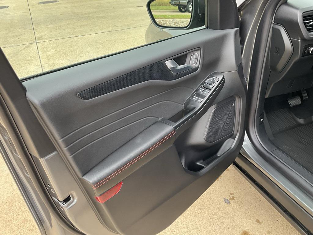 new 2026 Ford Escape car, priced at $35,195