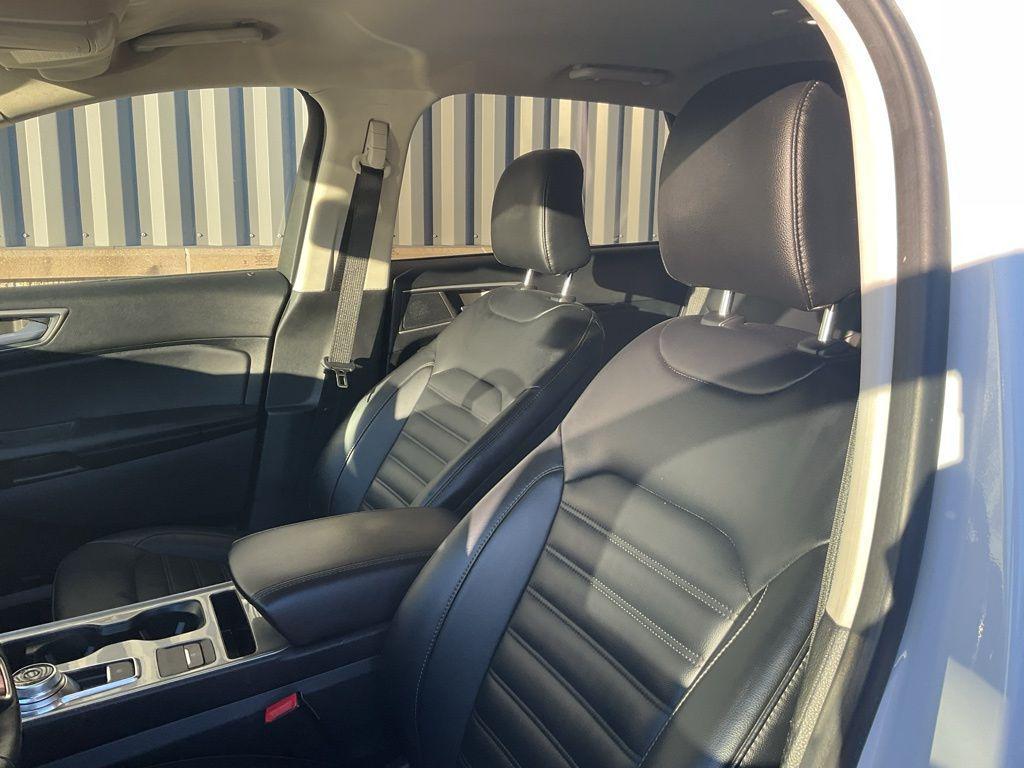 used 2023 Ford Edge car, priced at $21,950