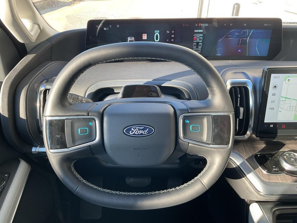 new 2026 Ford Expedition car, priced at $92,110