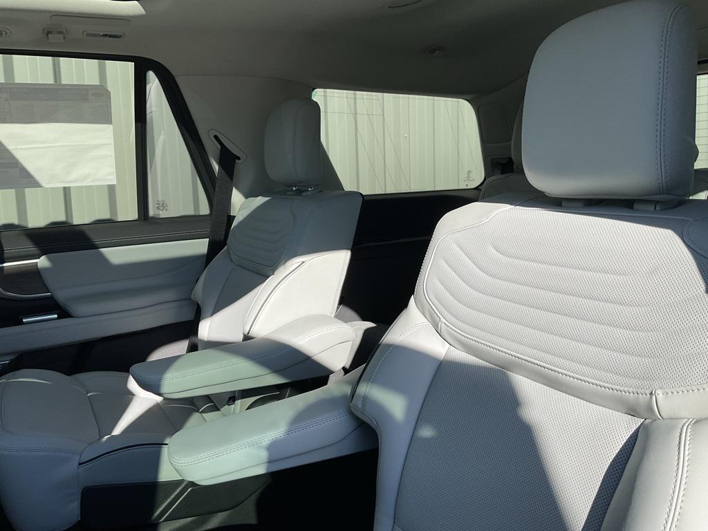 new 2026 Ford Expedition car, priced at $92,110