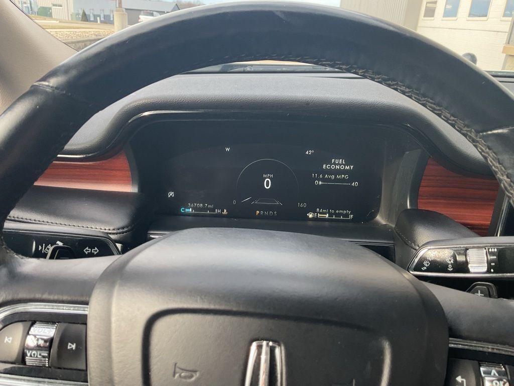 used 2022 Lincoln Nautilus car, priced at $37,699