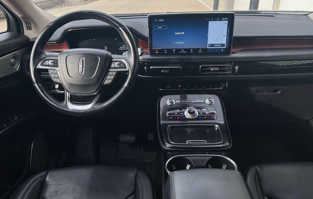 used 2022 Lincoln Nautilus car, priced at $37,699