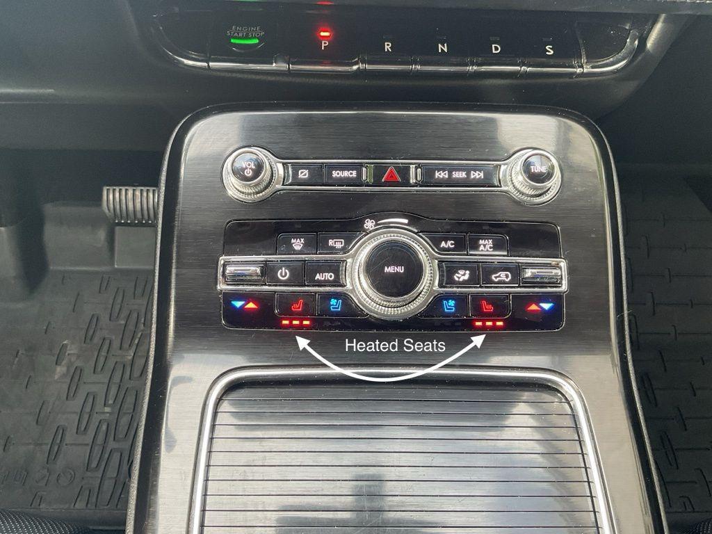 used 2022 Lincoln Nautilus car, priced at $37,699