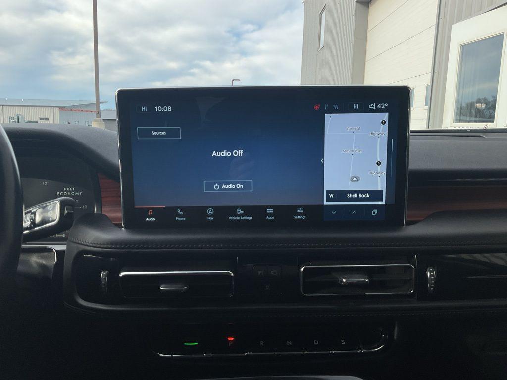 used 2022 Lincoln Nautilus car, priced at $37,699