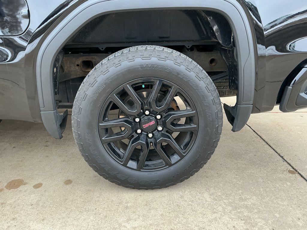used 2023 GMC Sierra 1500 car, priced at $35,999