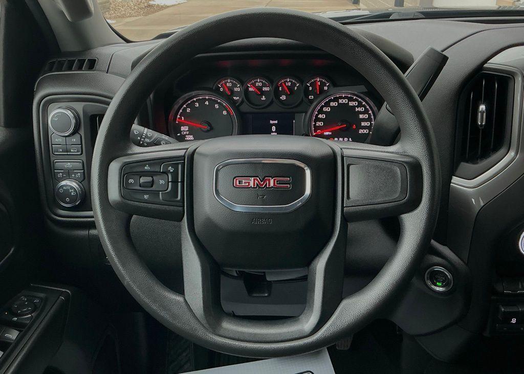 used 2023 GMC Sierra 1500 car, priced at $35,999