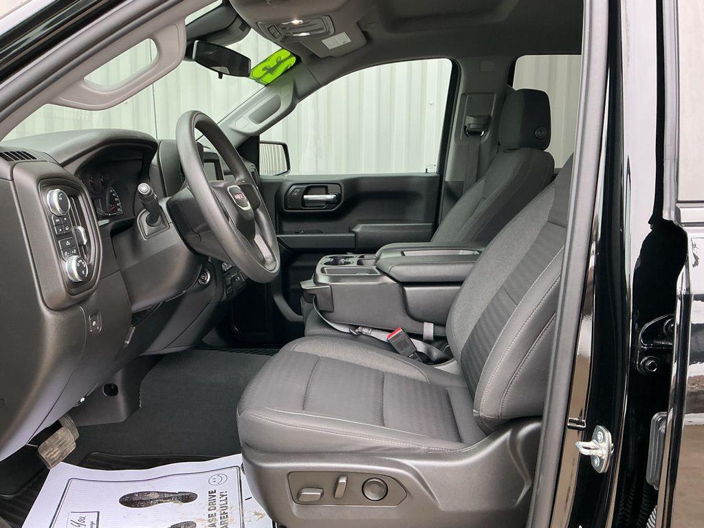 used 2023 GMC Sierra 1500 car, priced at $35,999