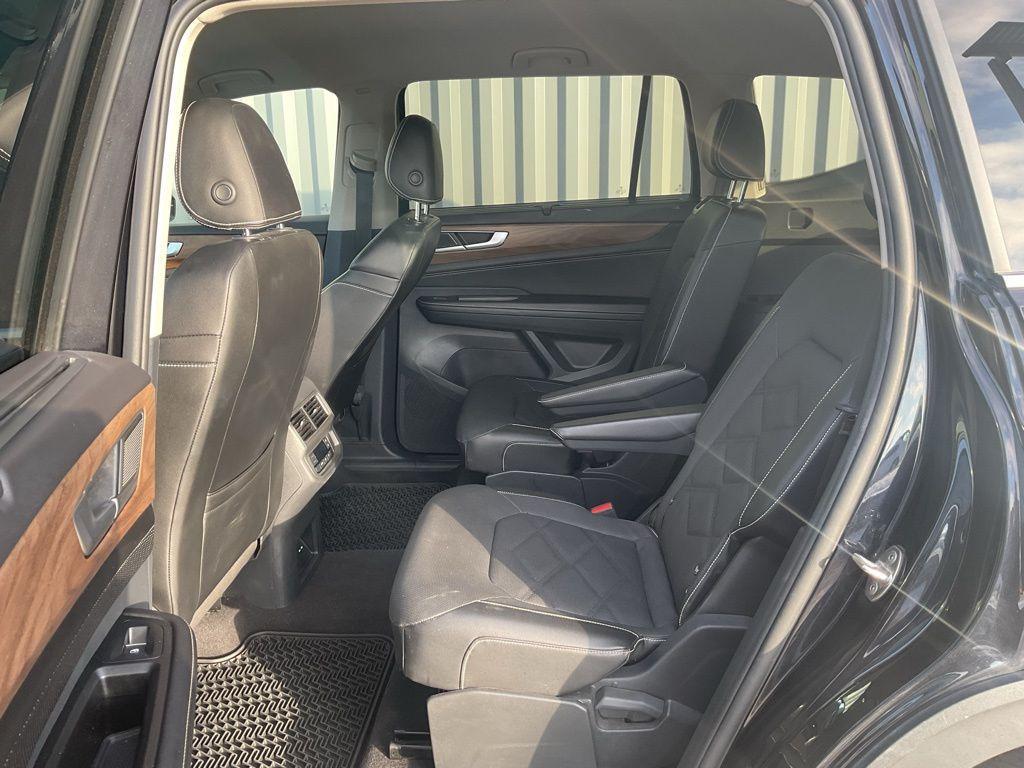 used 2024 Volkswagen Atlas car, priced at $26,653