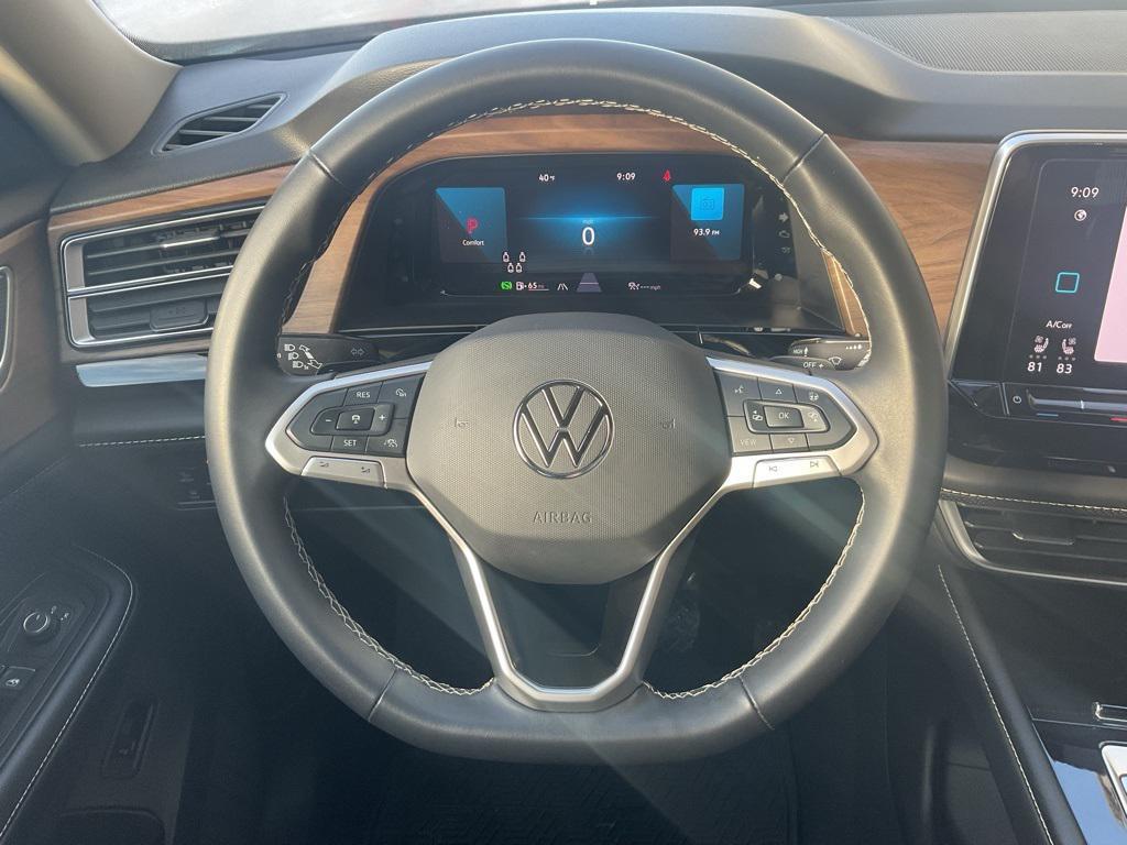 used 2024 Volkswagen Atlas car, priced at $26,653
