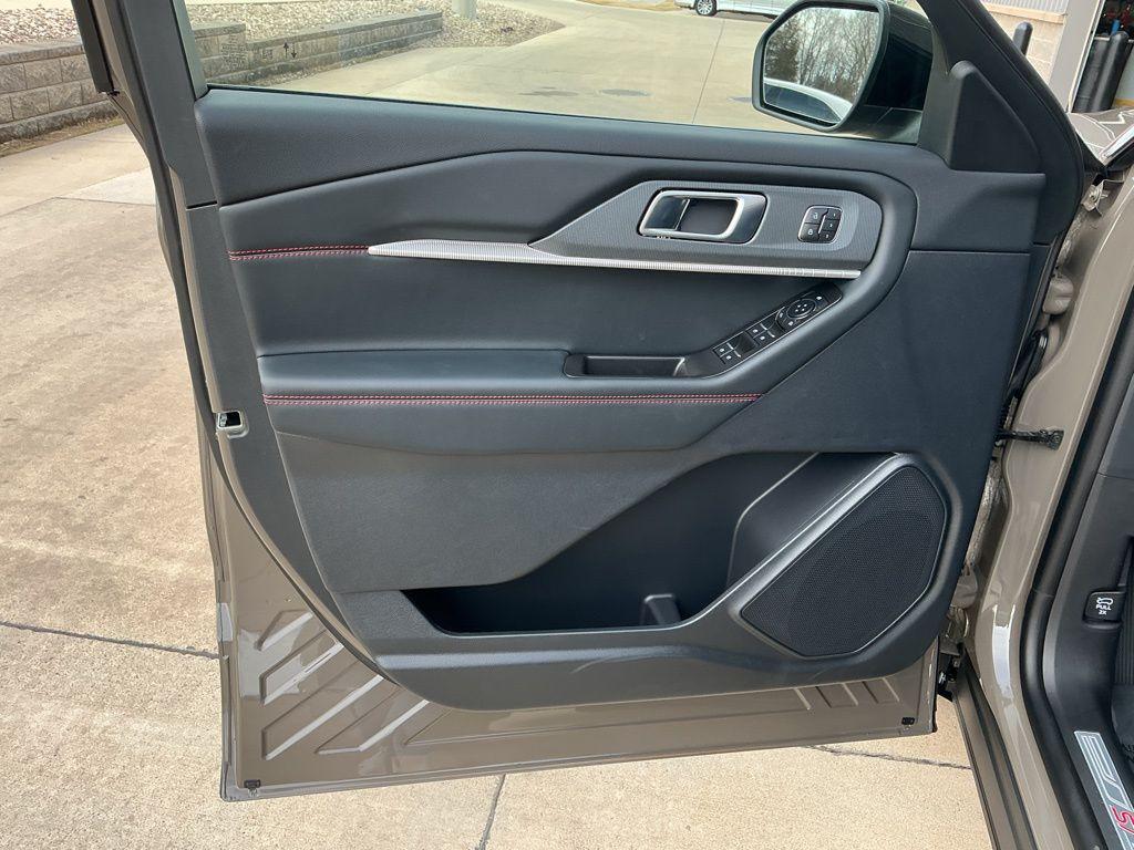 new 2026 Ford Explorer car, priced at $50,605