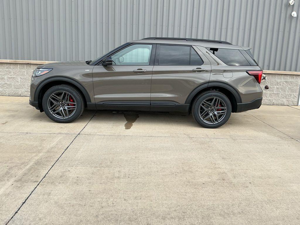new 2026 Ford Explorer car, priced at $50,605