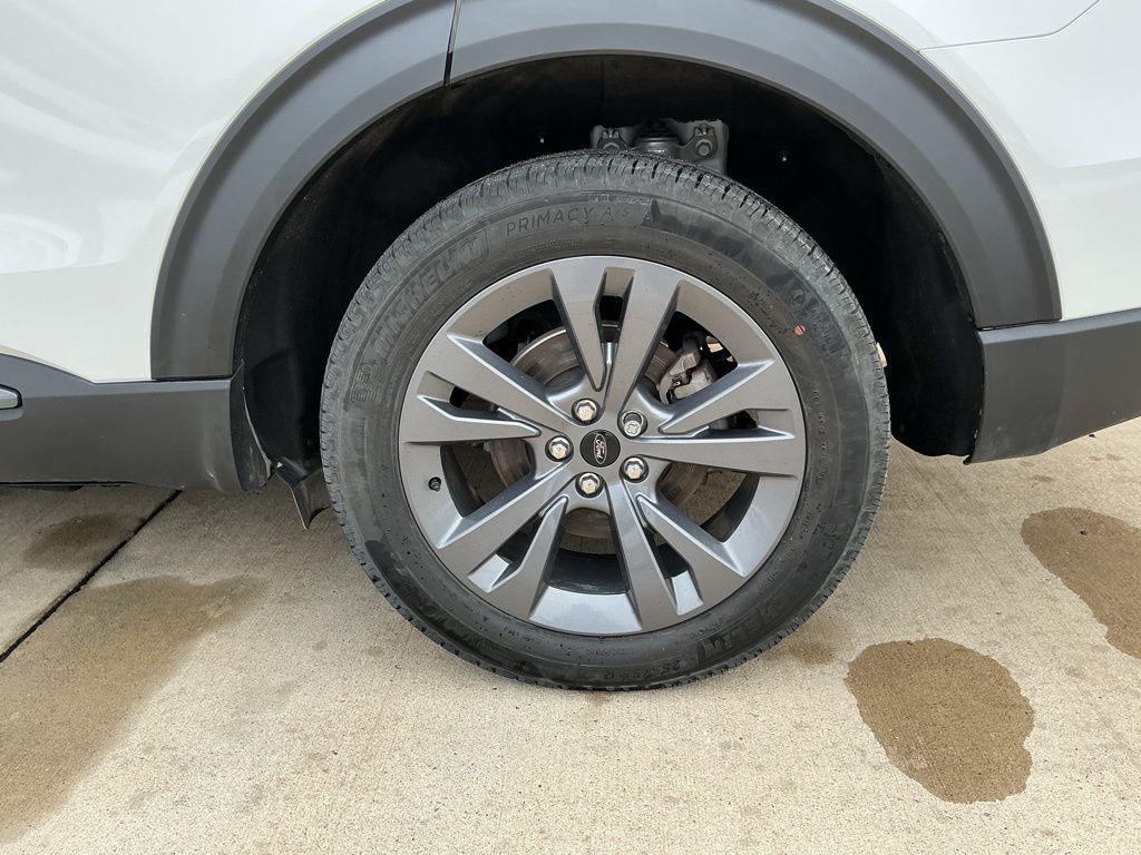 used 2023 Ford Explorer car, priced at $37,999