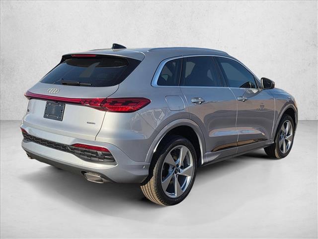 new 2025 Audi Q5 car, priced at $59,790