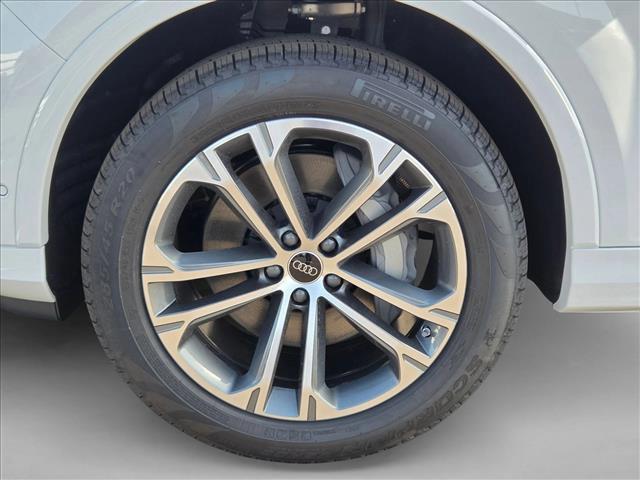 new 2026 Audi Q7 car, priced at $67,534