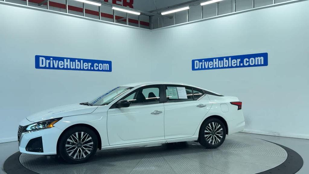 used 2025 Nissan Altima car, priced at $25,999