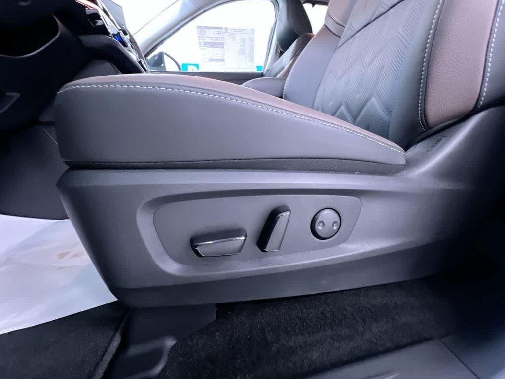 new 2026 Nissan Pathfinder car, priced at $55,079