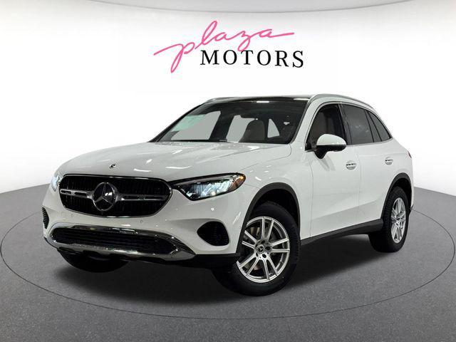 new 2026 Mercedes-Benz GLC 300 car, priced at $58,519