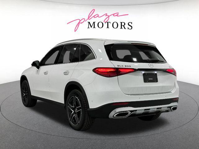 new 2026 Mercedes-Benz GLC 300 car, priced at $61,974