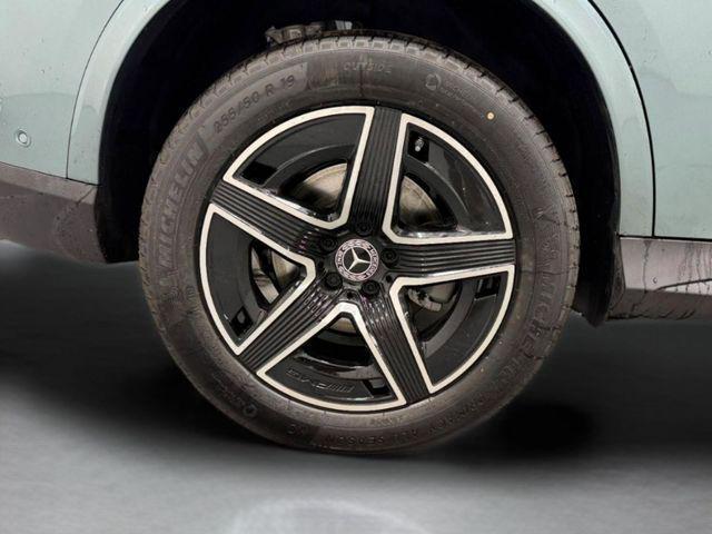 new 2026 Mercedes-Benz GLC 300 car, priced at $61,234