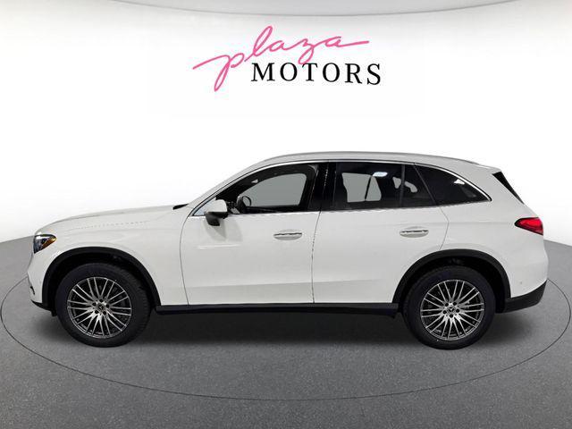 new 2026 Mercedes-Benz GLC 300 car, priced at $55,284