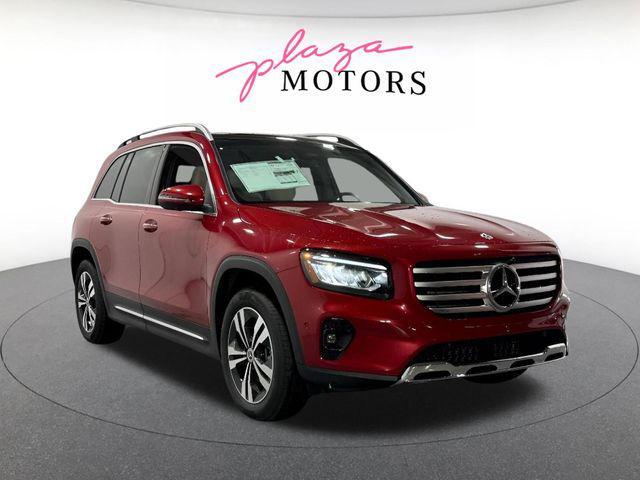 new 2026 Mercedes-Benz GLB 250 car, priced at $57,539