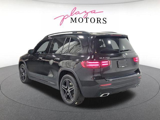 new 2026 Mercedes-Benz GLB 250 car, priced at $56,609