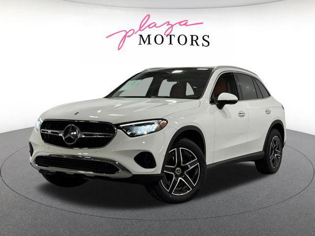 new 2026 Mercedes-Benz GLC 300 car, priced at $58,914