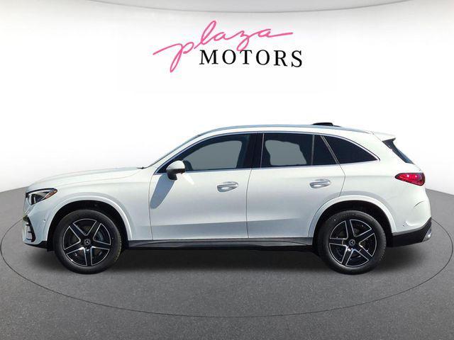new 2026 Mercedes-Benz GLC 300 car, priced at $62,584