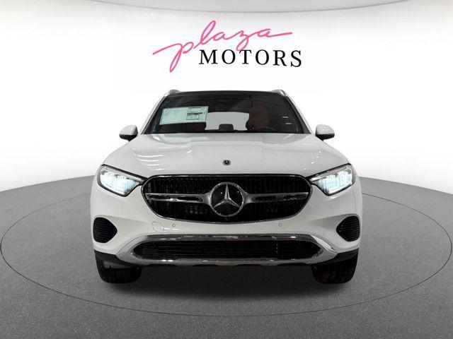new 2026 Mercedes-Benz GLC 300 car, priced at $61,669