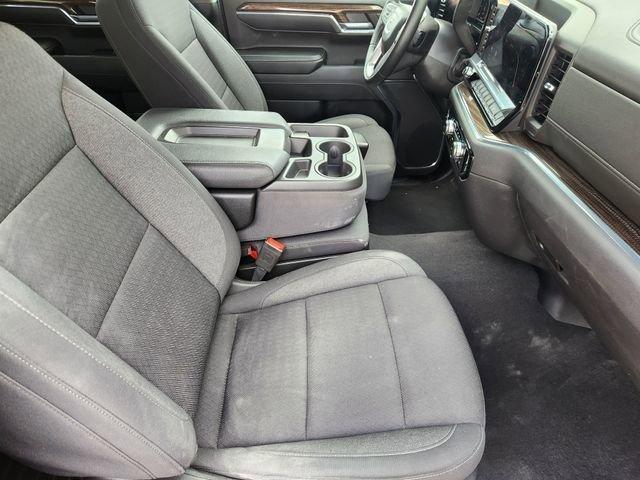 used 2024 GMC Sierra 1500 car, priced at $39,900