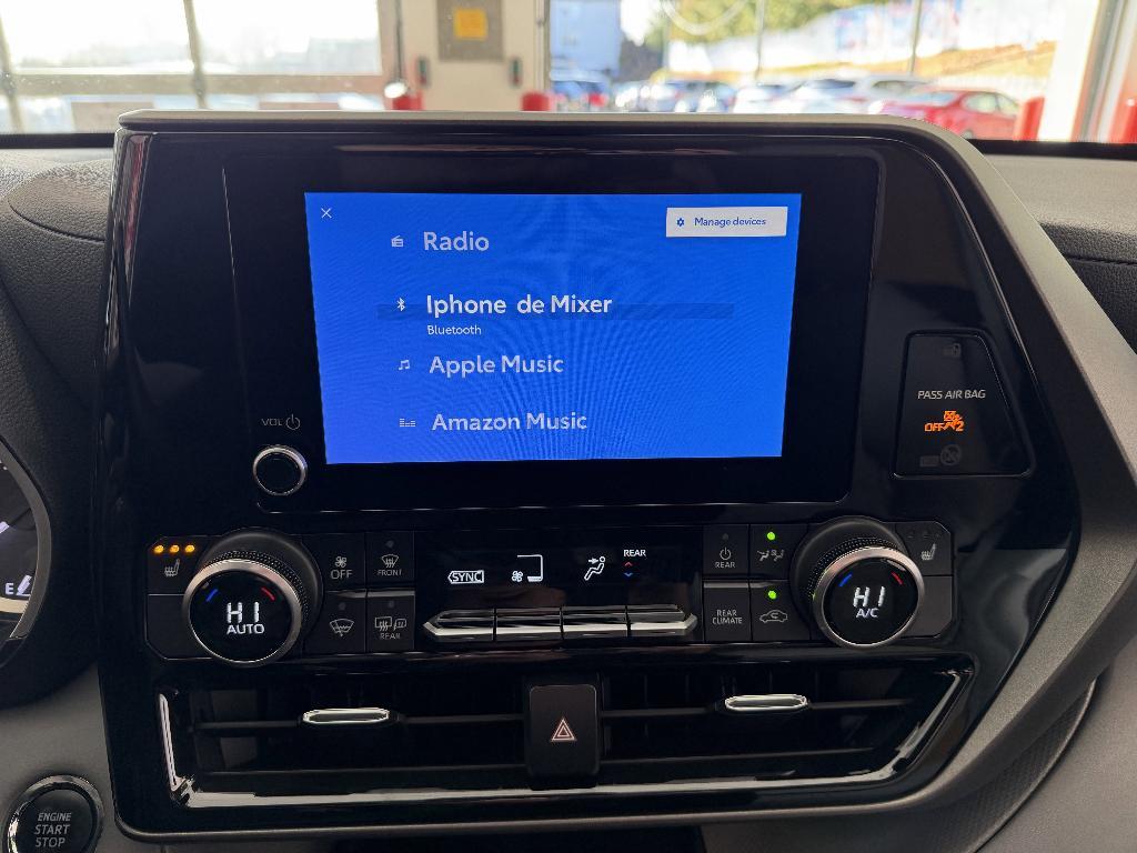 used 2023 Toyota Highlander car, priced at $33,995