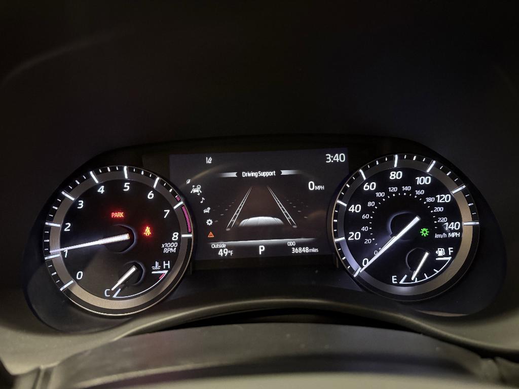 used 2021 Toyota Highlander car, priced at $32,995