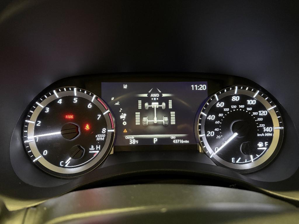 used 2023 Toyota Highlander car, priced at $36,995