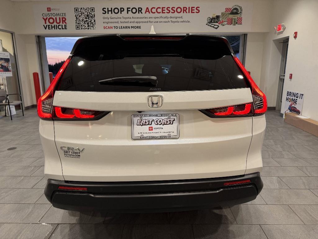 used 2025 Honda CR-V car, priced at $32,995