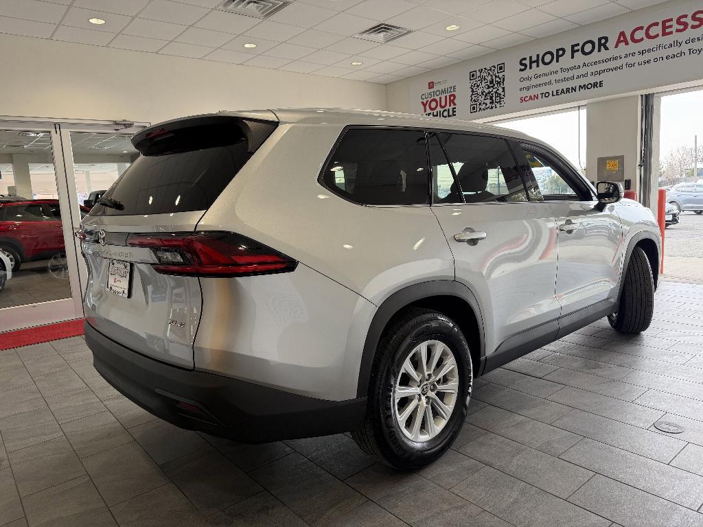 used 2025 Toyota Grand Highlander car, priced at $45,595