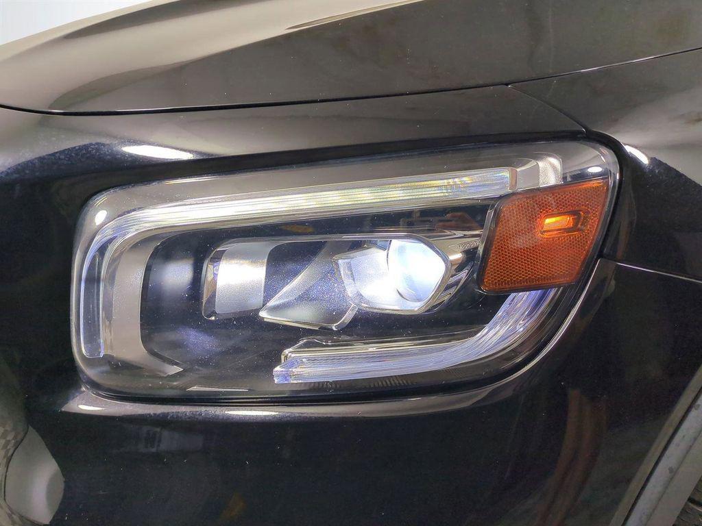 used 2020 Mercedes-Benz GLB 250 car, priced at $19,186