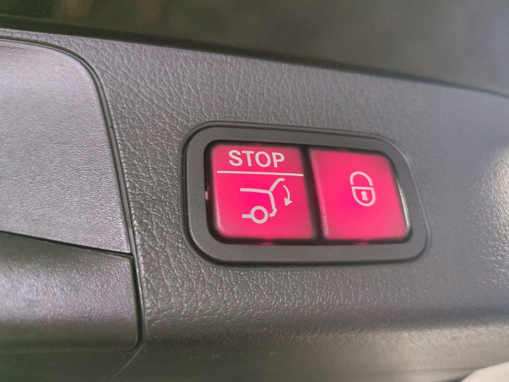 used 2020 Mercedes-Benz GLB 250 car, priced at $19,186