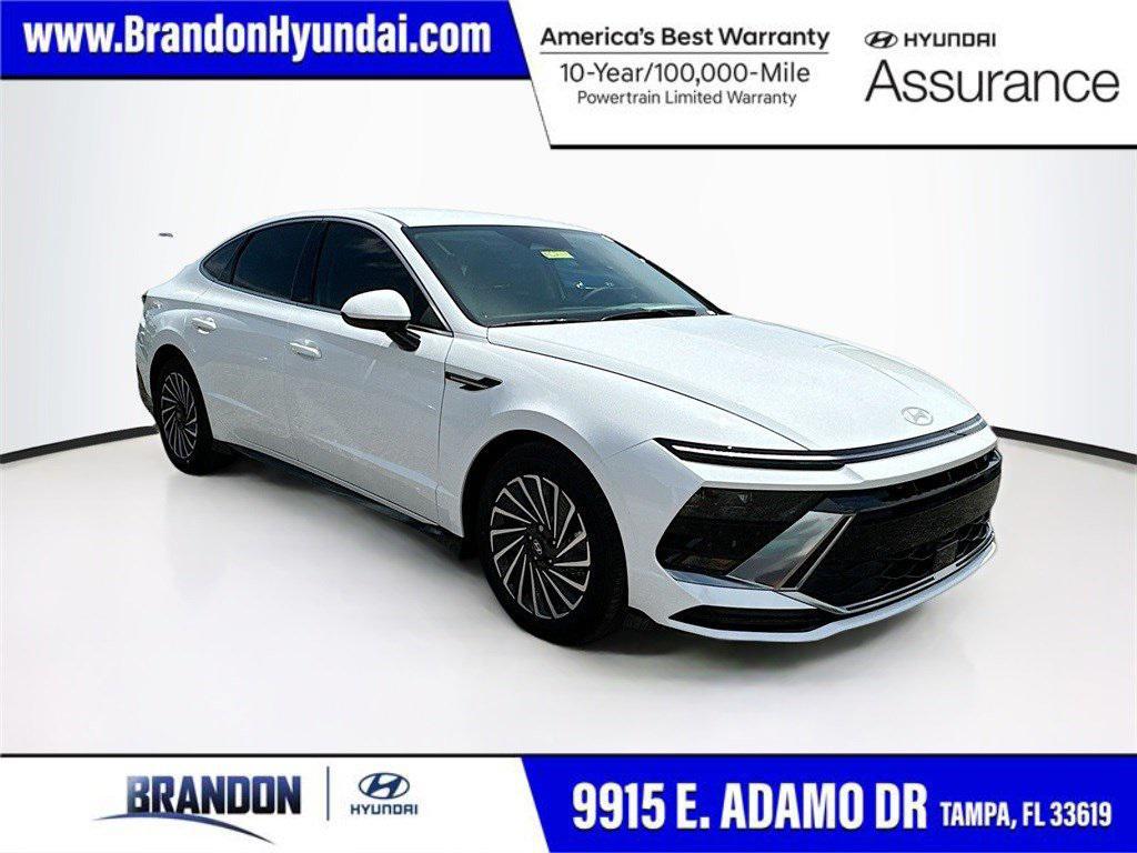 new 2025 Hyundai Sonata Hybrid car, priced at $28,517