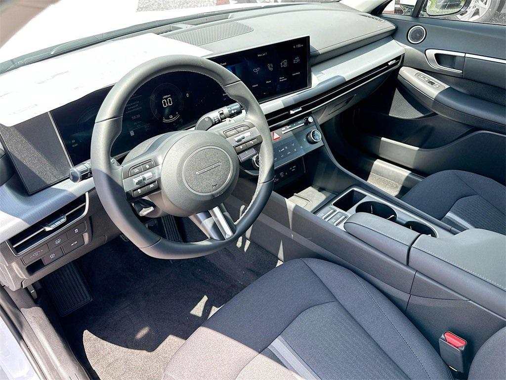 new 2025 Hyundai Sonata Hybrid car, priced at $28,517