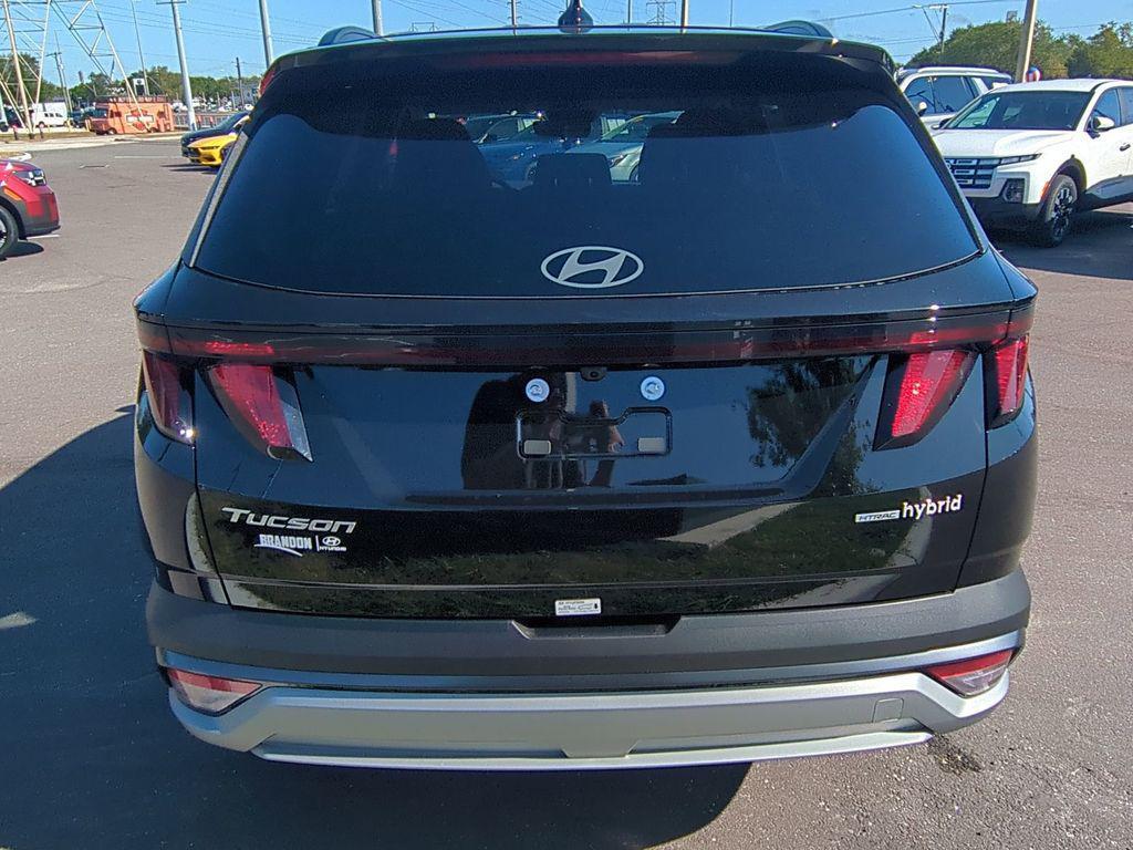 new 2026 Hyundai TUCSON Hybrid car, priced at $31,822