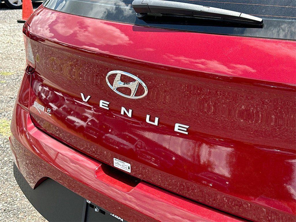 new 2025 Hyundai Venue car, priced at $22,045