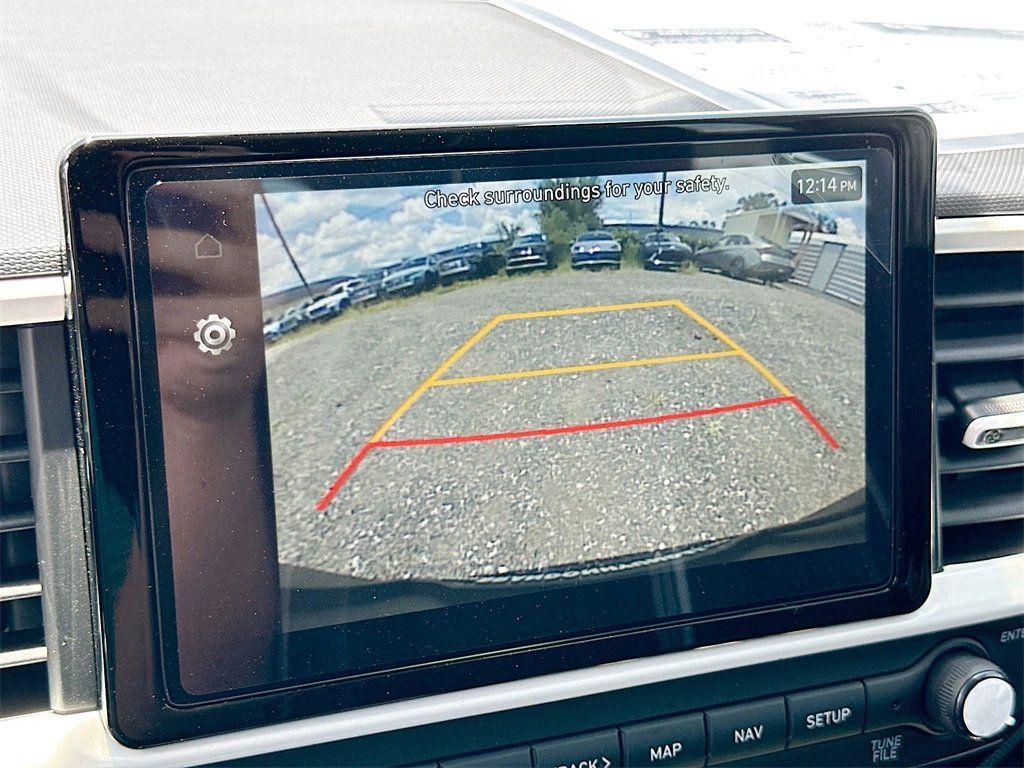 new 2025 Hyundai Venue car, priced at $22,045