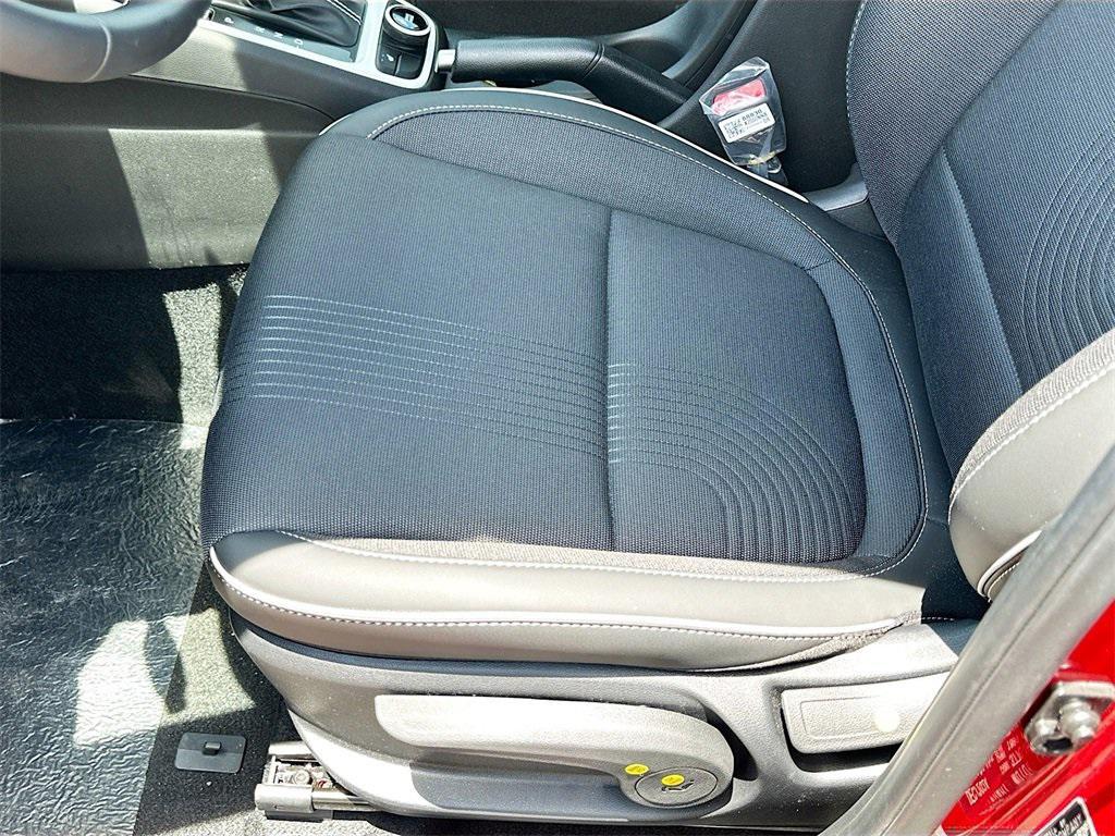 new 2025 Hyundai Venue car, priced at $22,045