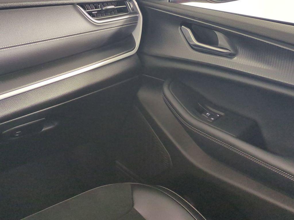 used 2024 Jeep Grand Cherokee car, priced at $30,520