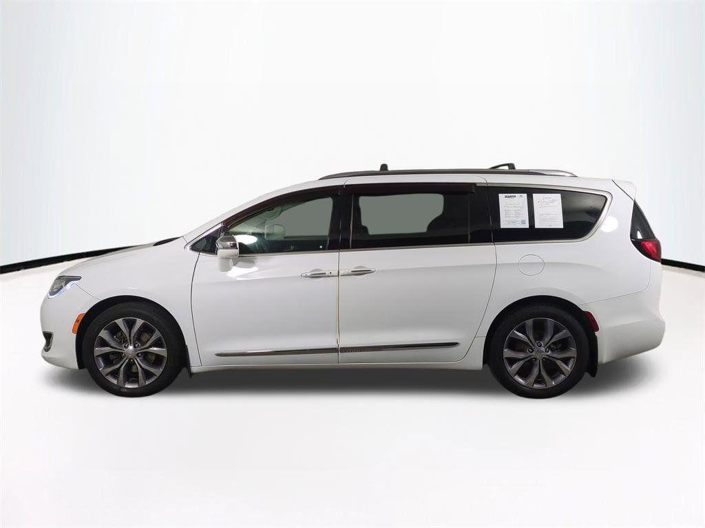 used 2019 Chrysler Pacifica car, priced at $18,191