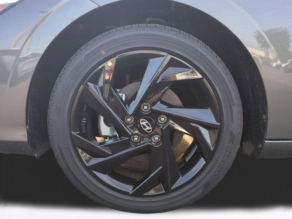 new 2026 Hyundai ELANTRA HEV car, priced at $27,896