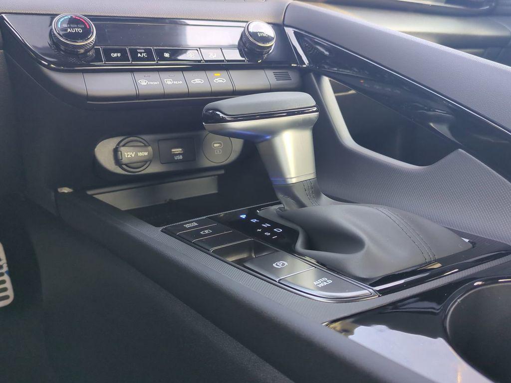 new 2026 Hyundai ELANTRA HEV car, priced at $27,896