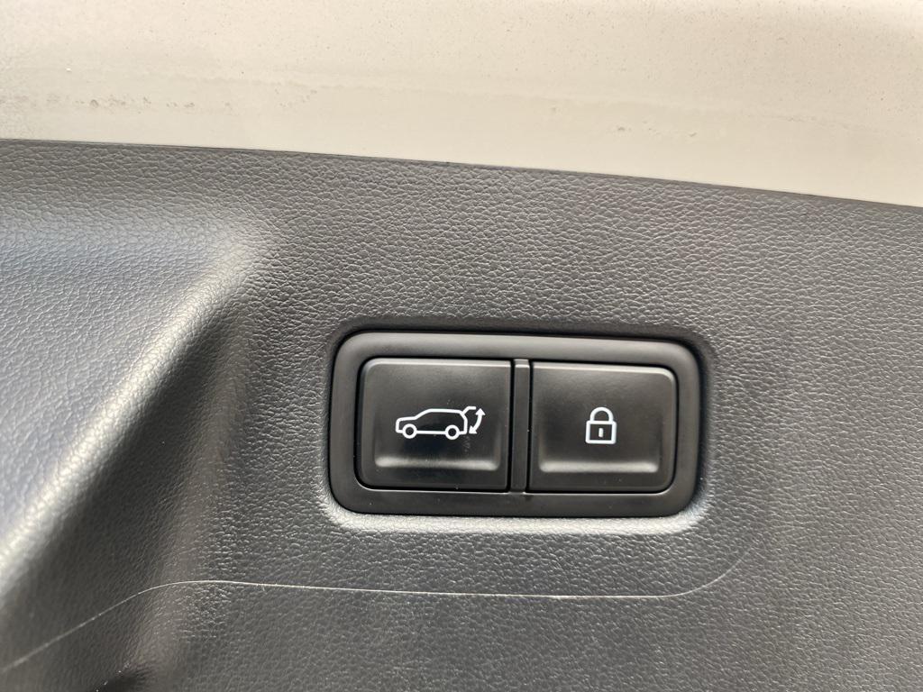 used 2024 Hyundai Santa Fe car, priced at $25,991