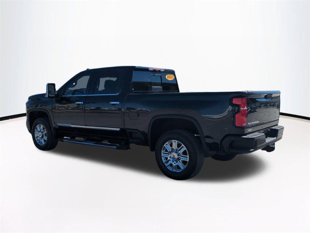 used 2024 Chevrolet Silverado 2500 car, priced at $64,381
